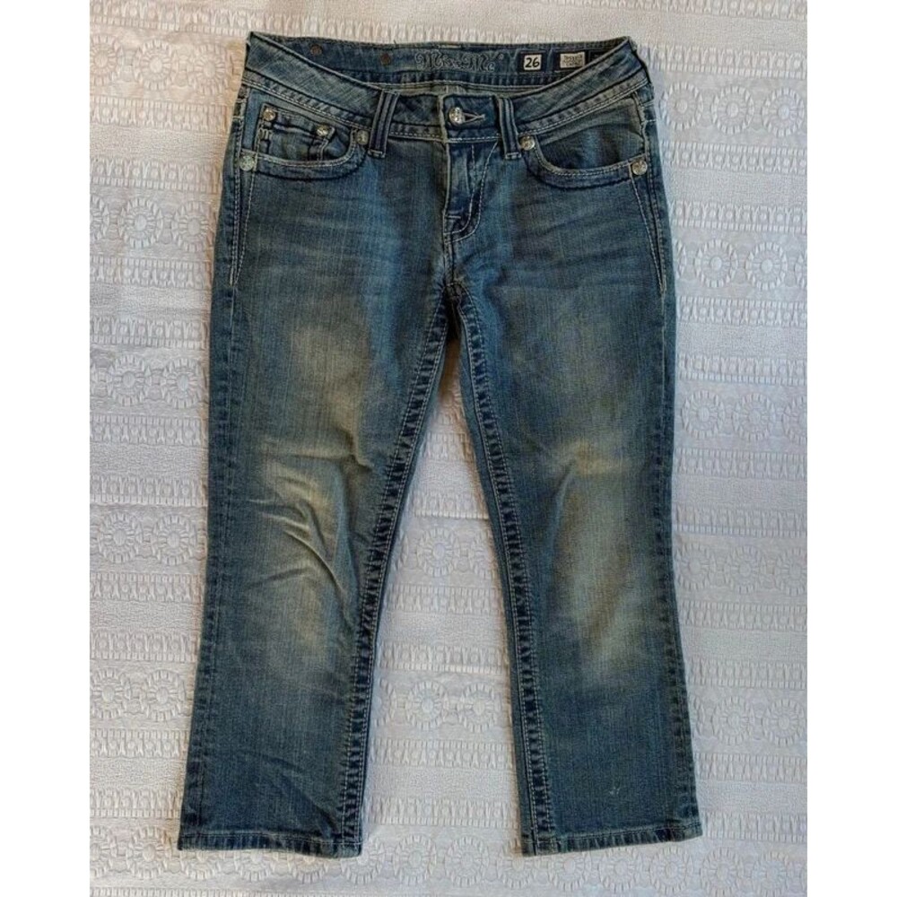 Miss Me Capri Jeans Size 26 Low Rise Bootcut Y2K Rhinestone Embellished Pocket